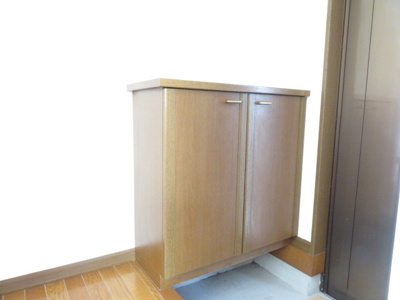 【設備】 | 高橋邸貸家 | 下駄箱