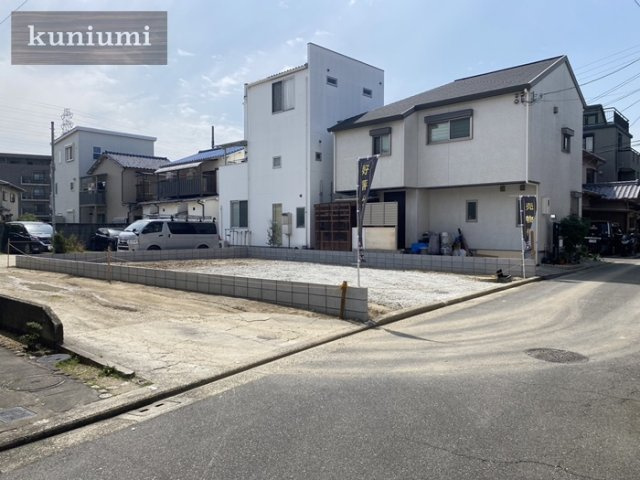 堺市北区長曾根町の前面道路含む現地写真|3方向開けているので開放感があります。
現地（2023年3月）撮影