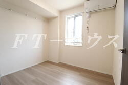 千葉市美浜区真砂２丁目のアパートの寝室