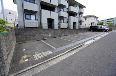 【駐車場】 | ドゥリームアイ・エス