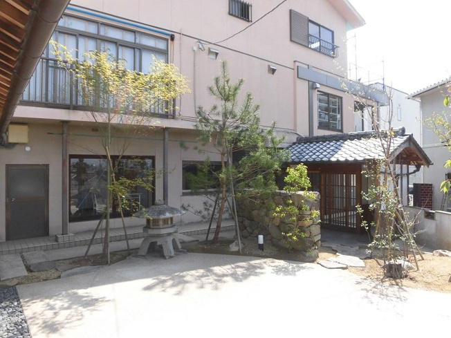 【周辺】 | ♪中区四御神♪おしゃれな古民家風♪部屋数多♪ | 駐車場３台以上あり。室内、外観リフォーム済みです