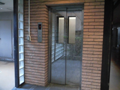 【その他共用部分】 | メロディーハイム淡路 | エレベーターです