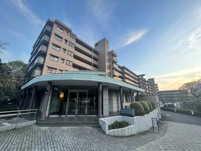 【外観】 | 【売主直売】横浜西谷パークホームズ | 総戸数154戸、平成5年6月築、管理人は日勤勤務につき管理体制良好です♪