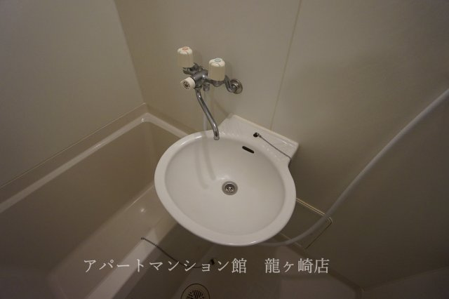 レオネクストアルプスの洗面所