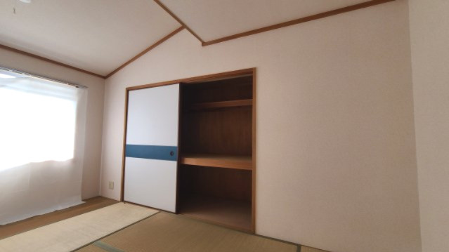 【収納】 | シティハイツ竜が岡 | リフォーム済参考写真☆神戸市西区　シティハイツ竜が岡☆