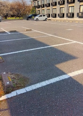 【エントランス】 | ラーク