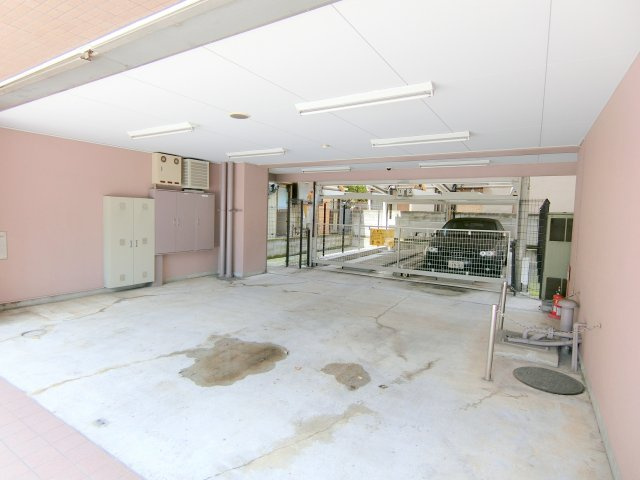 ガーラ蒲田の駐車場