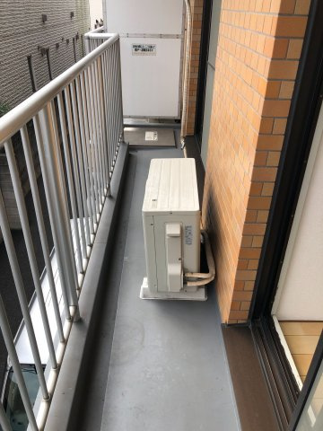野原府中コーポのバルコニー