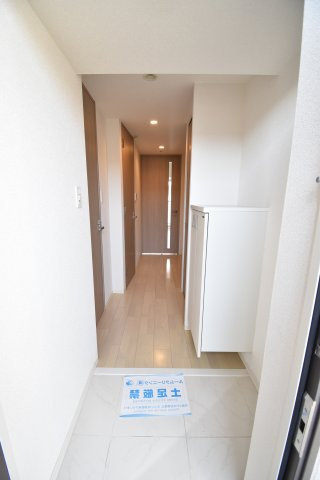 レオンコンフォート難波アッシュの玄関