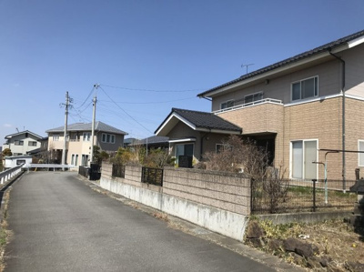 【前面道路含む現地写真】 | 佐久市岩村田西本町中古住宅