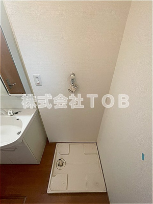 【その他】 | マノワール-高井戸東３丁目- | 洗濯機置き場※クリーニング中の写真※