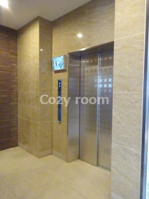 【その他共用部分】 | ファーストフィオーレ江坂レガリス | エレベーターです。