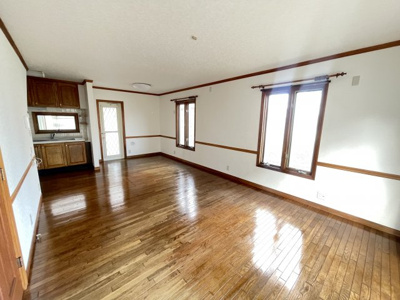 【居間・リビング】 | 熊谷市瀬南  中古住宅 | 現地(2023年4月撮影)