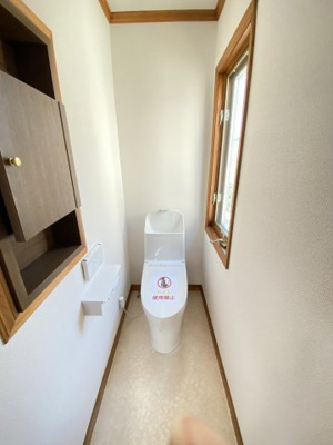 【トイレ】 | 熊谷市瀬南  中古住宅 | 現地(2023年4月撮影)