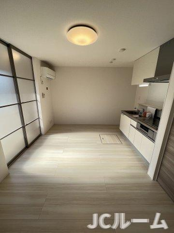 アクシス寺町の居間・リビング