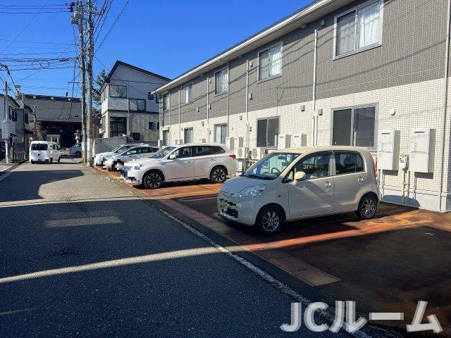 アクシス寺町の駐車場