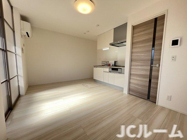 アクシス寺町の居間・リビング