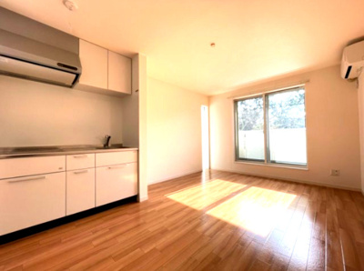 【居間・リビング】 | ヴィラ平磯