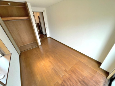 【居間・リビング】 | スタンヒル青山 | こちらのリビングで趣味の時間をお楽しみください