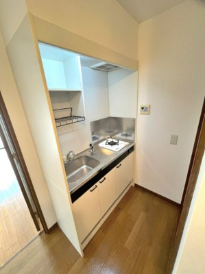 【キッチン】 | スタンヒル青山 | キッチンでお料理をお楽しみください