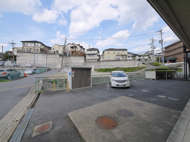 JSC生駒の駐車場