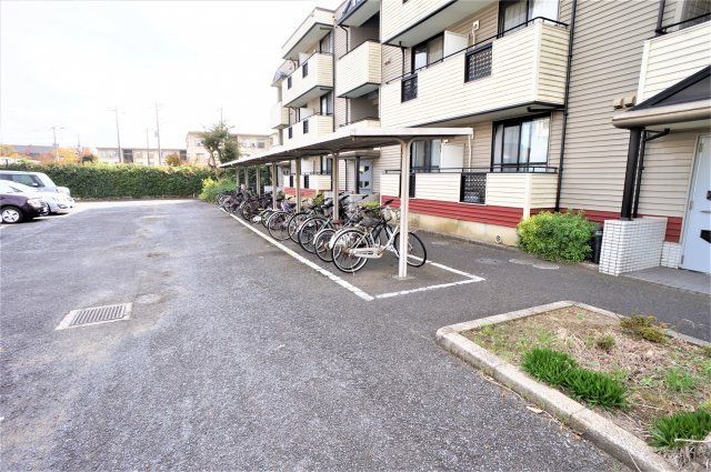 ボアクレールＡ棟のその他|自転車置き場です