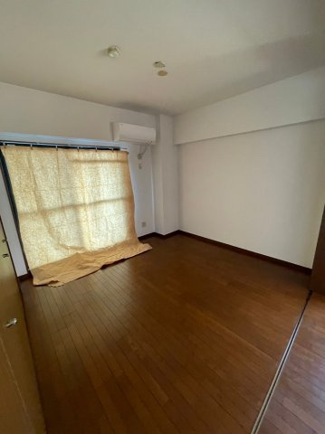 仲介手数料0円！！FILL SHINEの居間・リビング