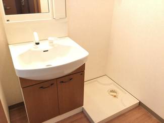 【独立洗面台】 | 昴～すばる～ | 室内に洗濯機置き場◎