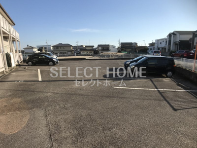 【駐車場】 | ＳｕｒｐｌｕｓＯＮＥ | 車をお持ちの方に嬉しい駐車場付きの物件です