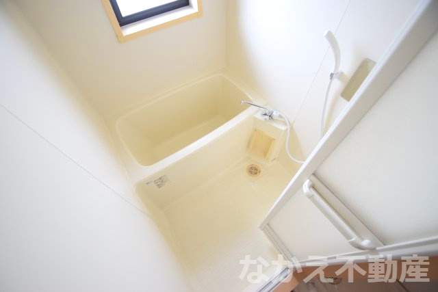 【浴室】 | 落ち着いた空間のお風呂です