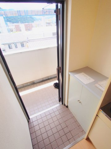 Sビル海田の玄関