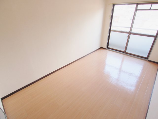 Sビル海田の居間・リビング