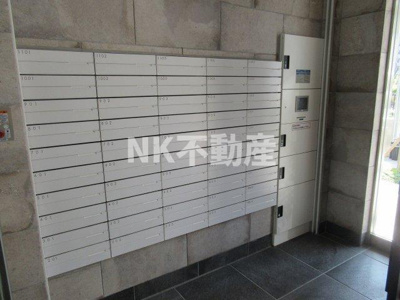 【その他共用部分】 | Forest Grace高井田Ⅰ（高井田賃貸） | 宅配ボックスです