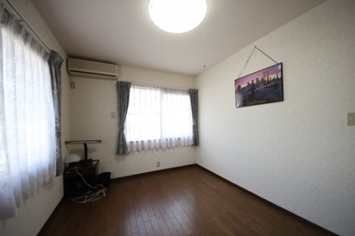 【洋室】 | 大津市仰木の里東5丁目11-15　中古戸建