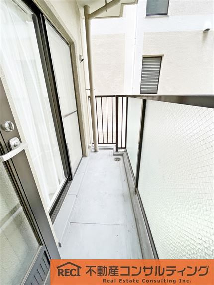 東灘レックスマンションのエントランス