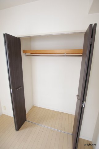 エスグランデ南森町　仲介手数料無料の収納