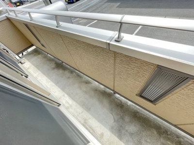 【バルコニー】 | GEMINI　ONNA