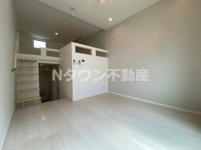 【居間・リビング】 | VillaEmilia | リビングです