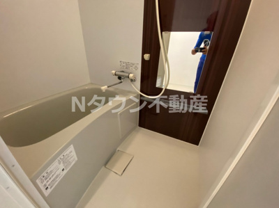 【浴室】 | VillaEmilia | 日々の疲れを癒すお風呂付です