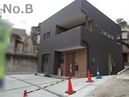 呉市宮原８丁目　新築一戸建て（全2棟）の外観