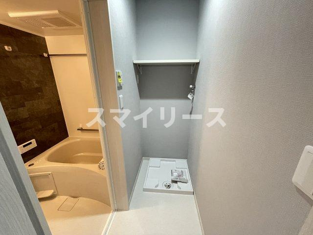 ドミール桐ケ谷の玄関