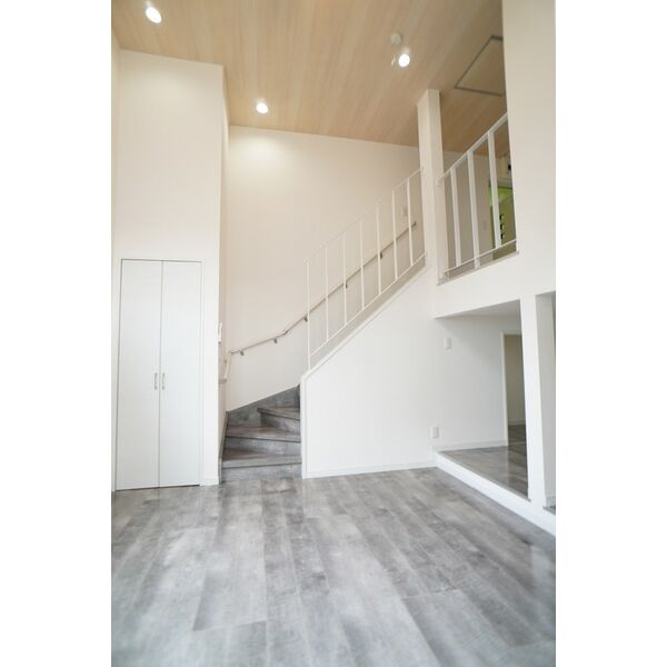 ヒューマンスクエア天昌寺の居間・リビング