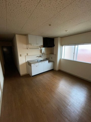 仲介手数料0円！！セントラルハイツの居間・リビング