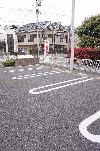 グリーンヒルⅡの駐車場