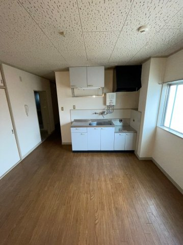 仲介手数料0円！！セントラルハイツの居間・リビング