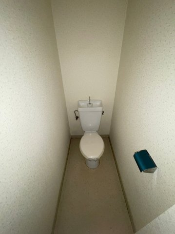 仲介手数料0円！！セントラルハイツのトイレ