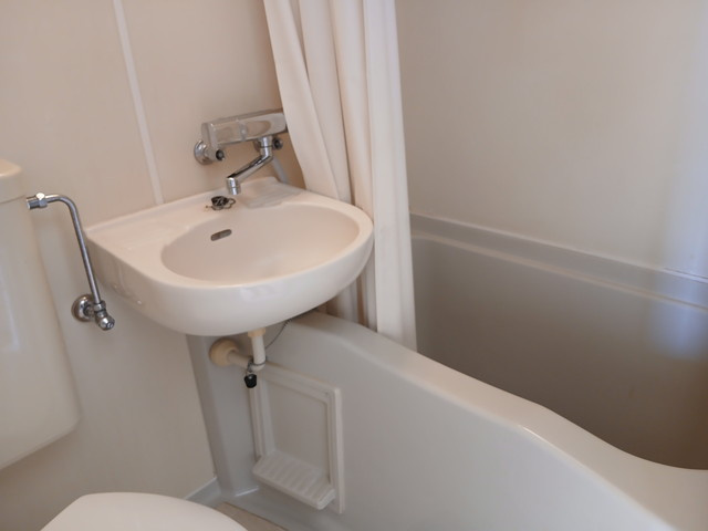 和貢ハイムの浴室