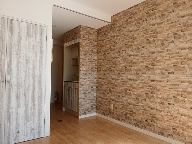 和貢ハイムの洋室|アクセントクロス