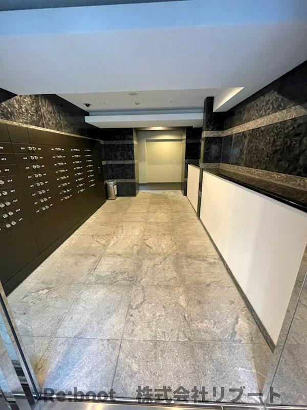 ドゥーエ西船橋のロビー