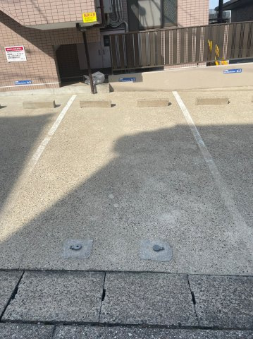 仲介手数料0円！！ヒルトップ平和ヶ丘の駐車場
